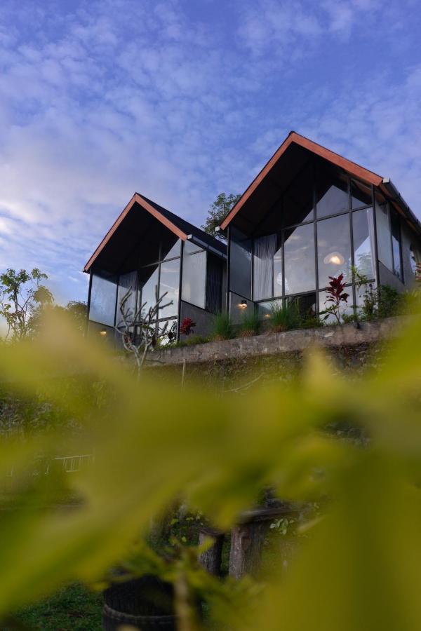 Hotel Mountain Peak Kintamani Esterno foto