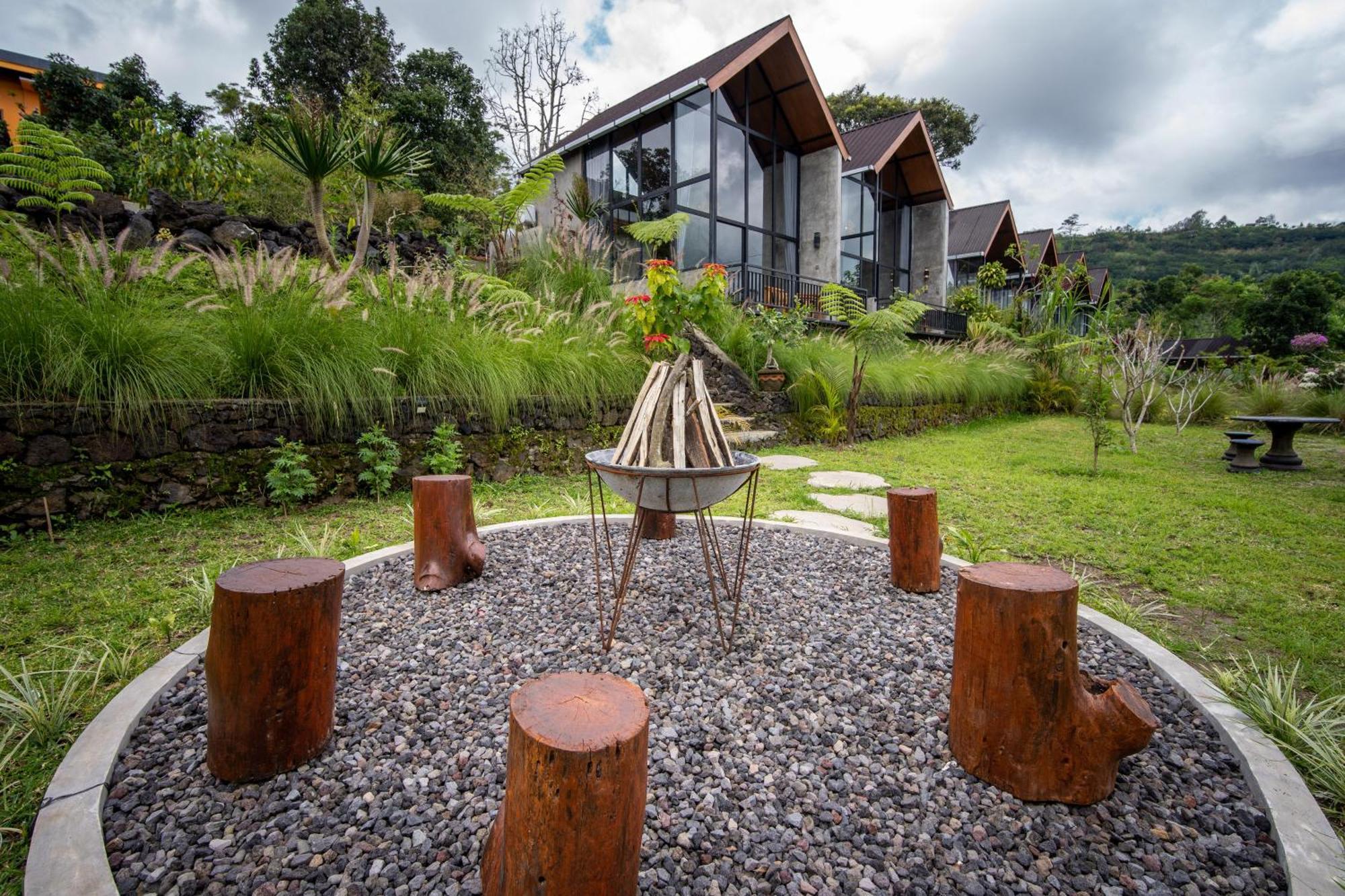 Hotel Mountain Peak Kintamani Esterno foto